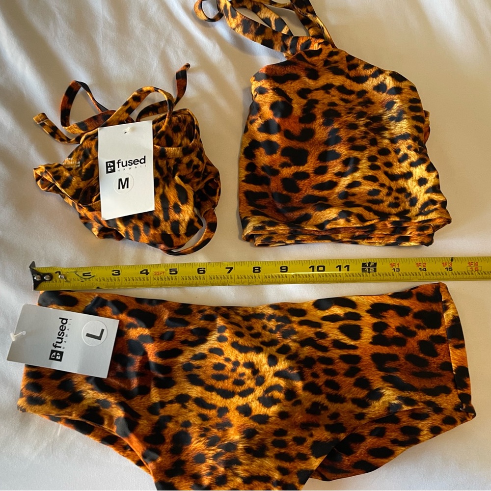 Fused Hawaii BNWT Medium K top, Gently used large H top,  BNWT Large Kona bottom